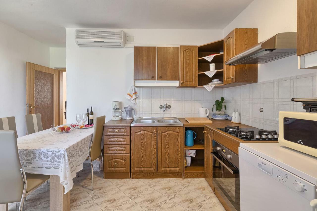 Apartman D&D, Dvorine 63 Banjole Eksteriør bilde