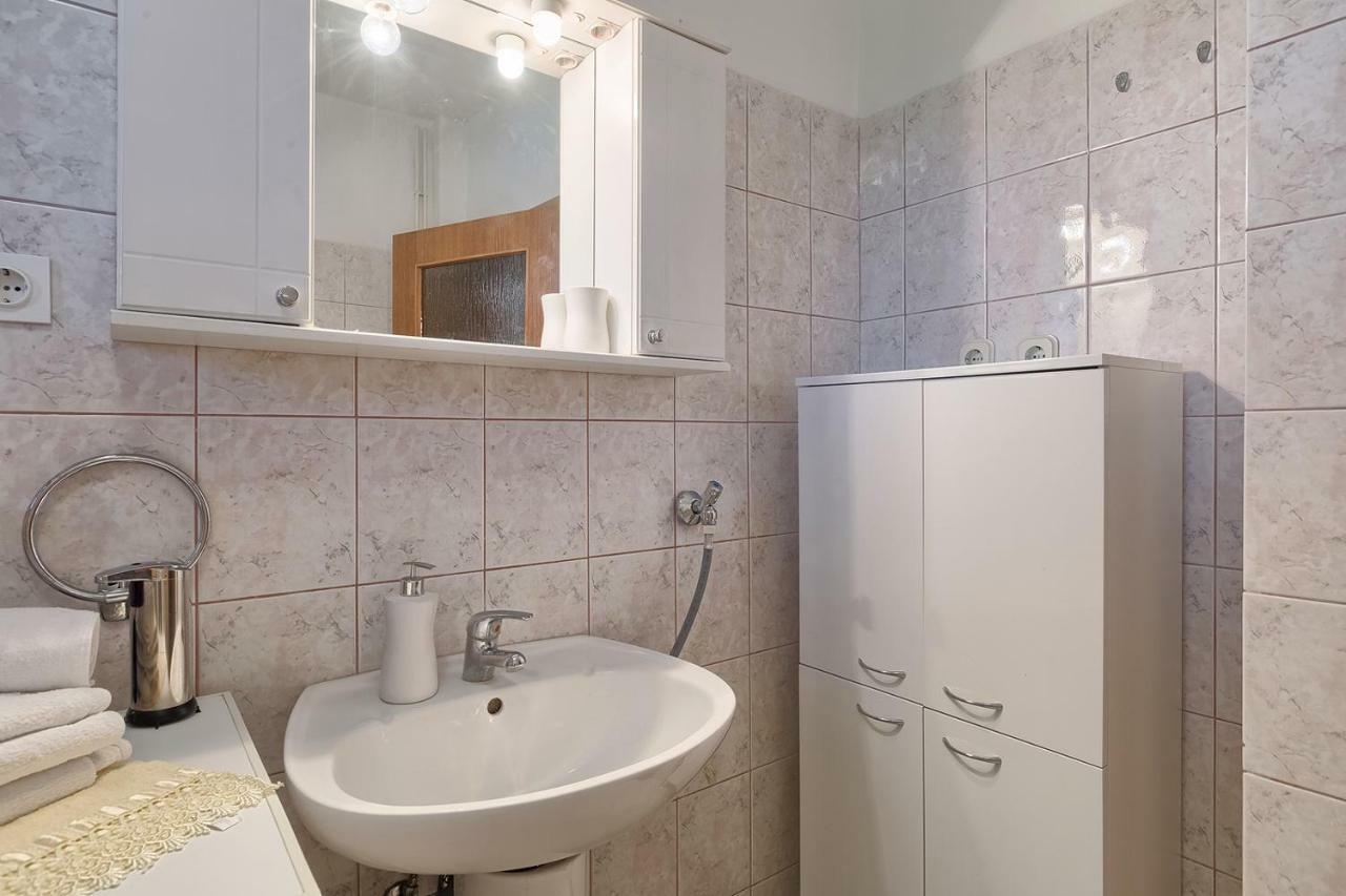 Apartman D&D, Dvorine 63 Banjole Eksteriør bilde